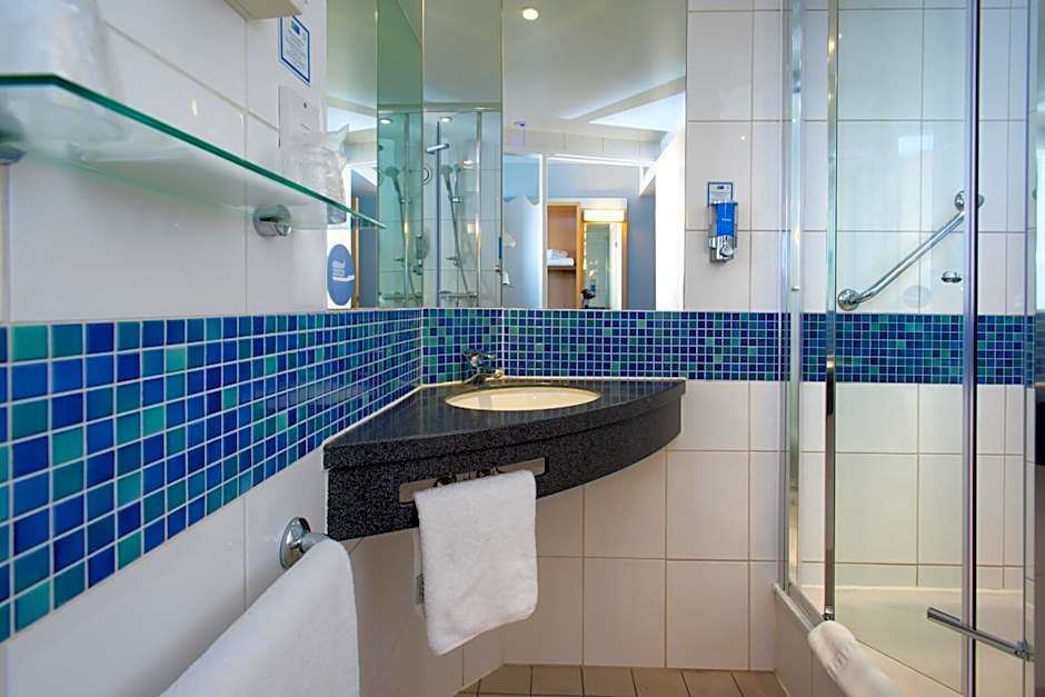 Holiday Inn Express Cambridge By IHG