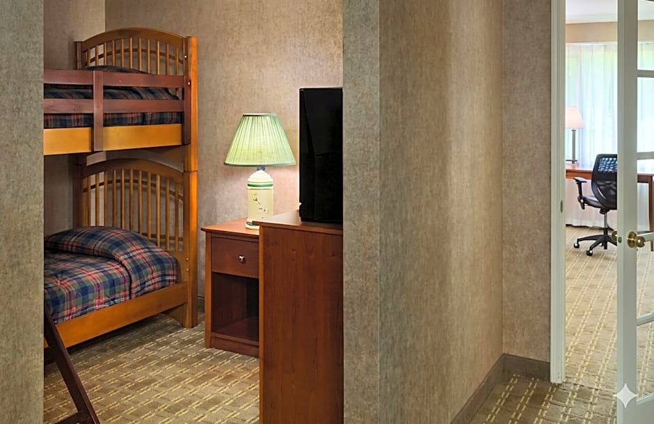 Photo 1 of 5 of Kids Room