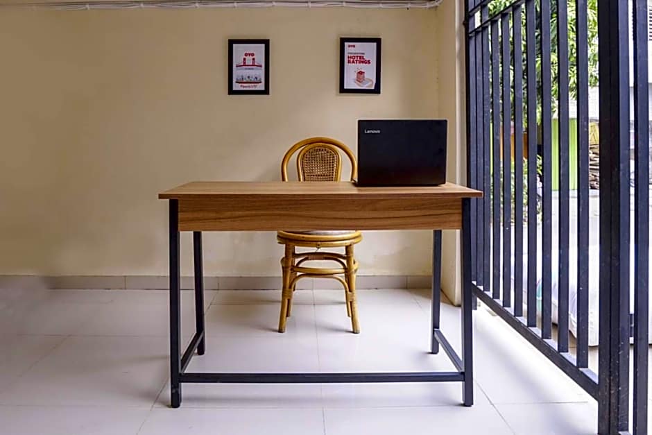 OYO Life Afny Kost 1