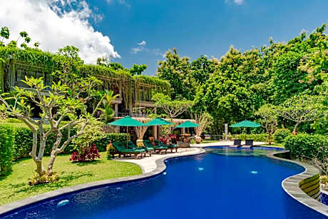 Alamanda Lovina Resort