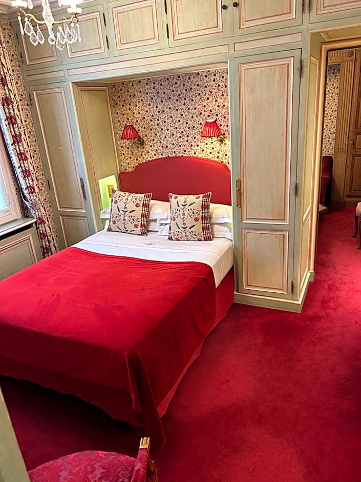 Hotel Duc De St-Simon