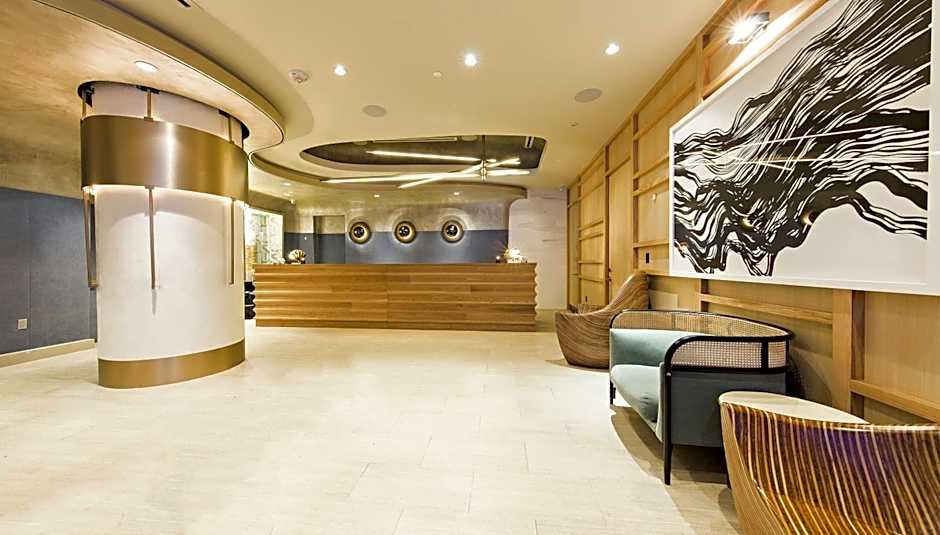 Dream Midtown by Hyatt