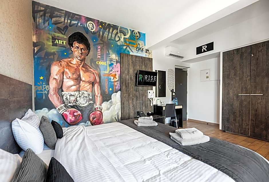 Rise Hotel