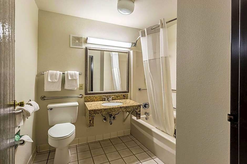 Quality Inn Tupelo