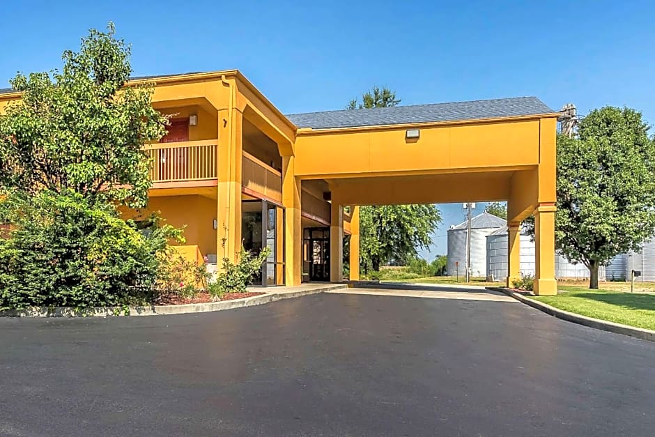 Quality Inn Charleston I-57