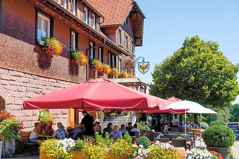 Land-gut-Hotel Höhengasthof Adler