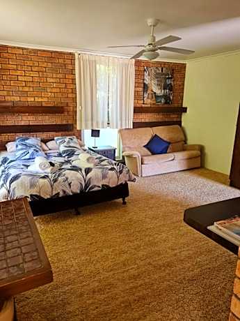 Deluxe Suite with Spa Bath