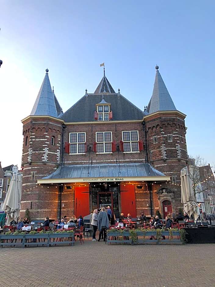 PH93 Amsterdam Central