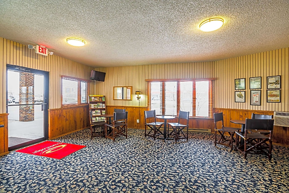 Econo Lodge Waupaca