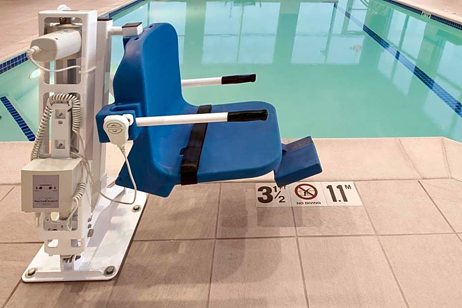 Holiday Inn Express & Suites Sterling Heights-Detroit Area By IHG