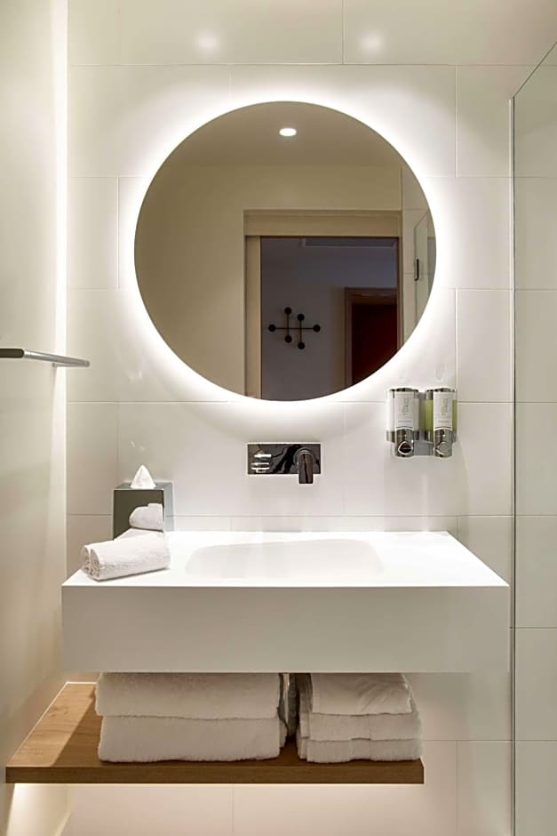 Hampton by Hilton Riga Airport
