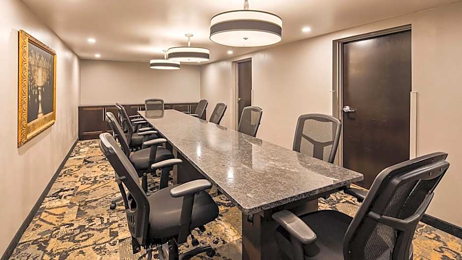 Best Western Ramkota Hotel