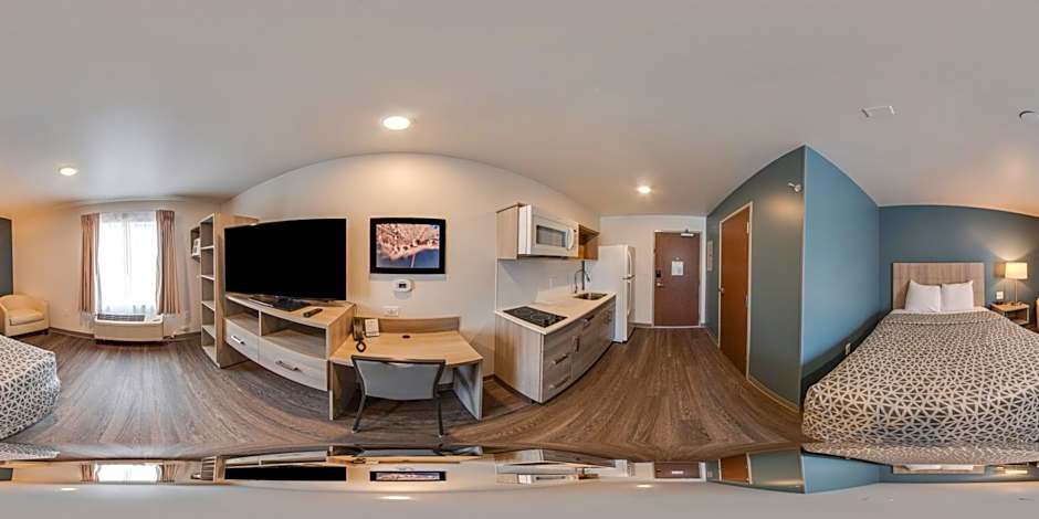 WoodSpring Suites Grand Rapids Kentwood