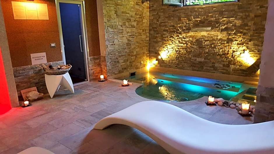 Aurelia Garden Gold B&B