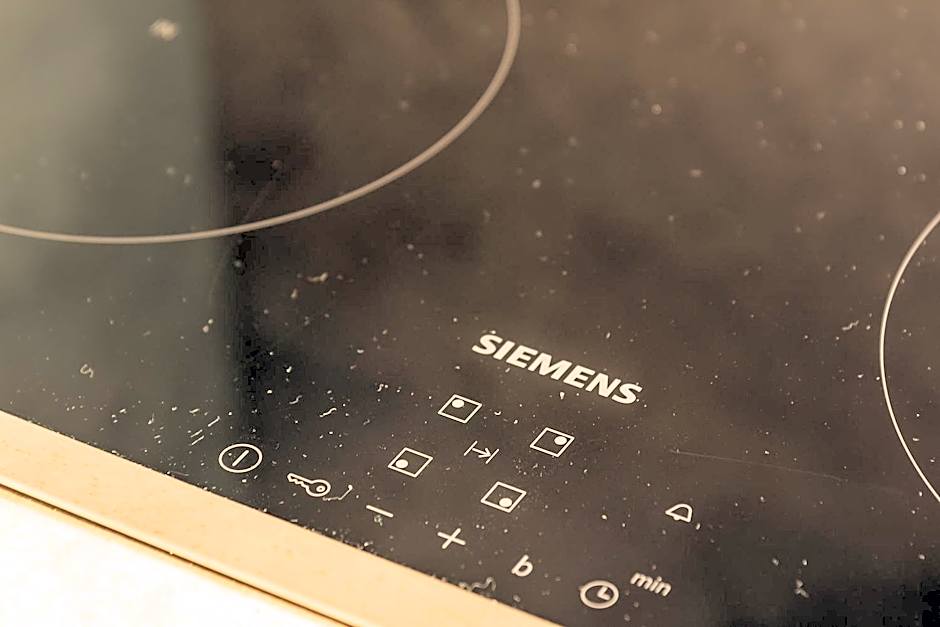 City Castle Apartments Free Parking