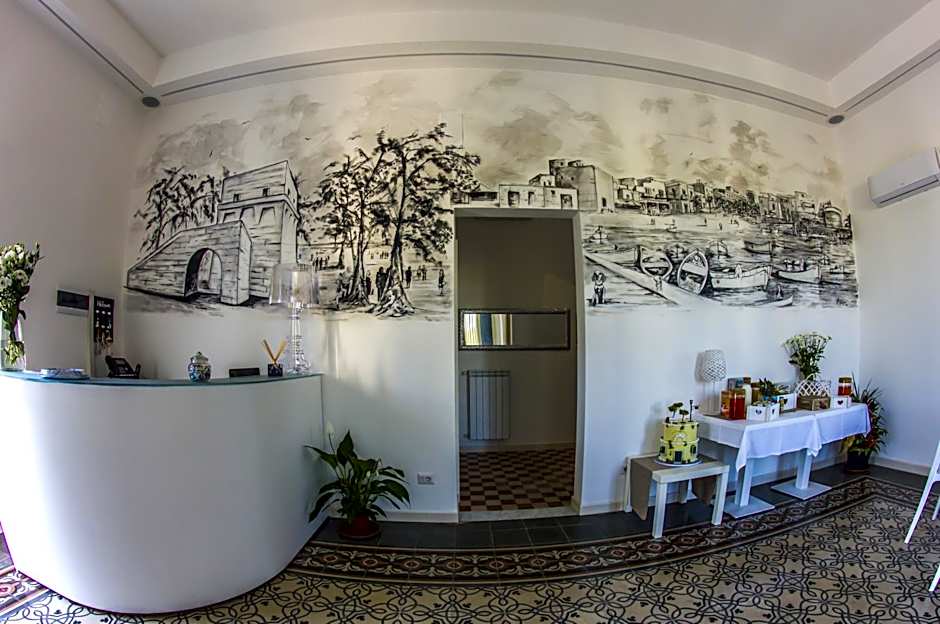 VILLA ADELAIDE SUITE & ROOM