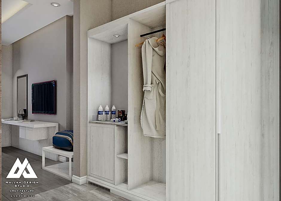 grand silverton hotel