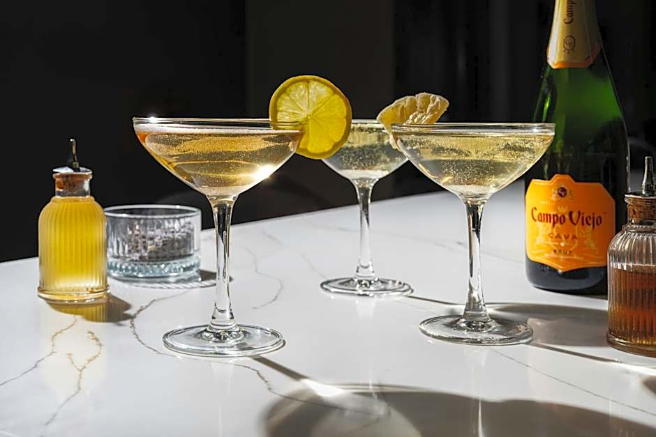 AC Hotel by Marriott Cincinnati at Liberty Center