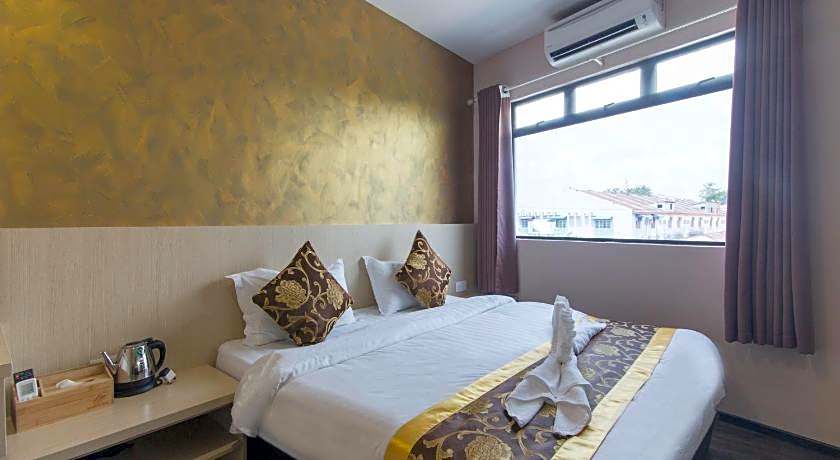 Top Garden Hotel
