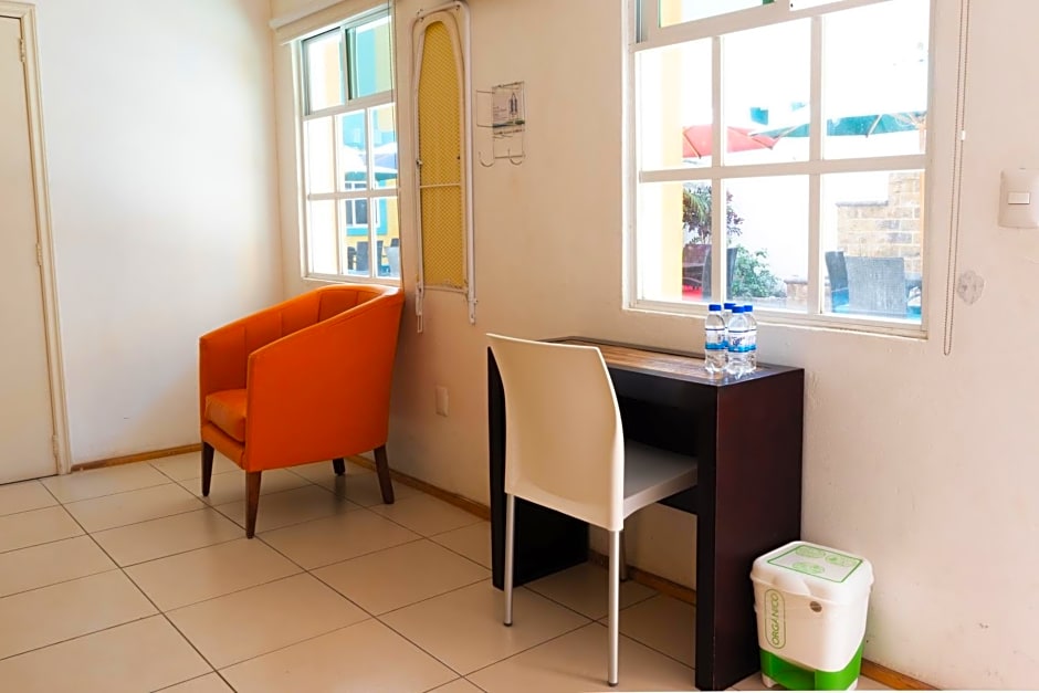 Happy Express Hotel