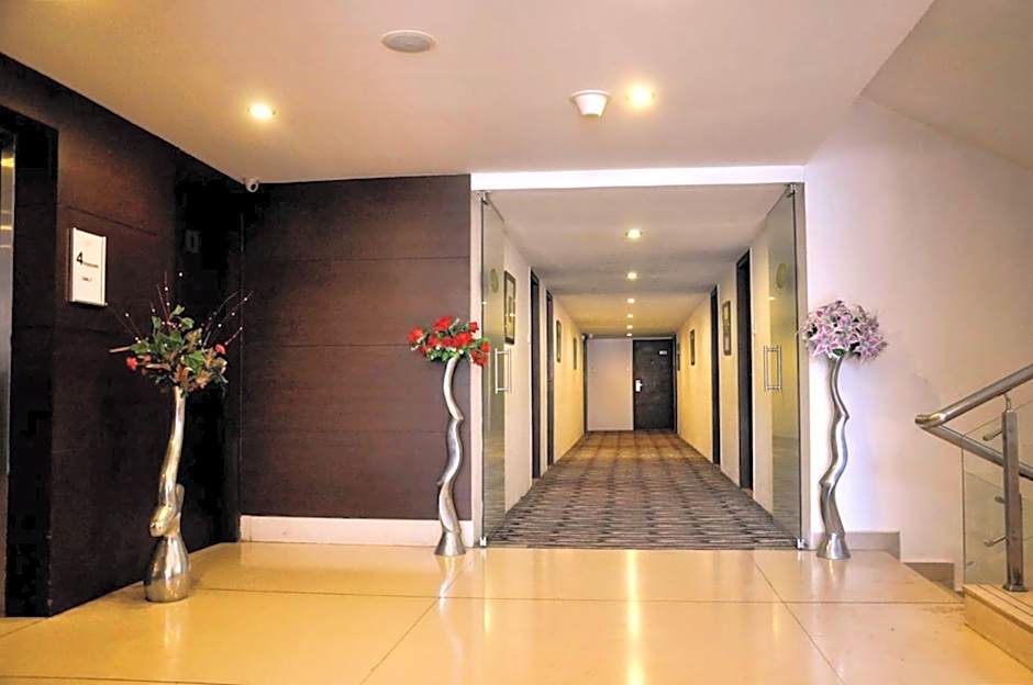 Hotel Clarks Collection Bhavnagar