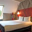 ibis Senlis