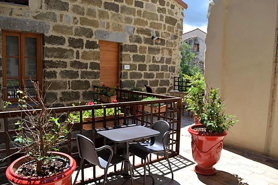 Le 19 - Suite 19 - 50m2 - Centre Historique - Clim