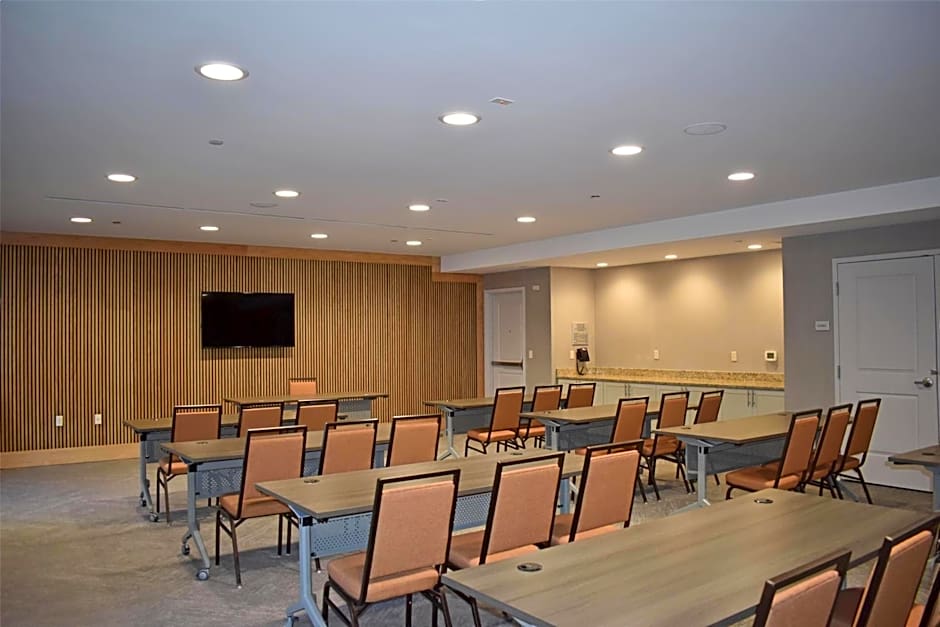 Hampton Inn By Hilton And Suites Robbinsville