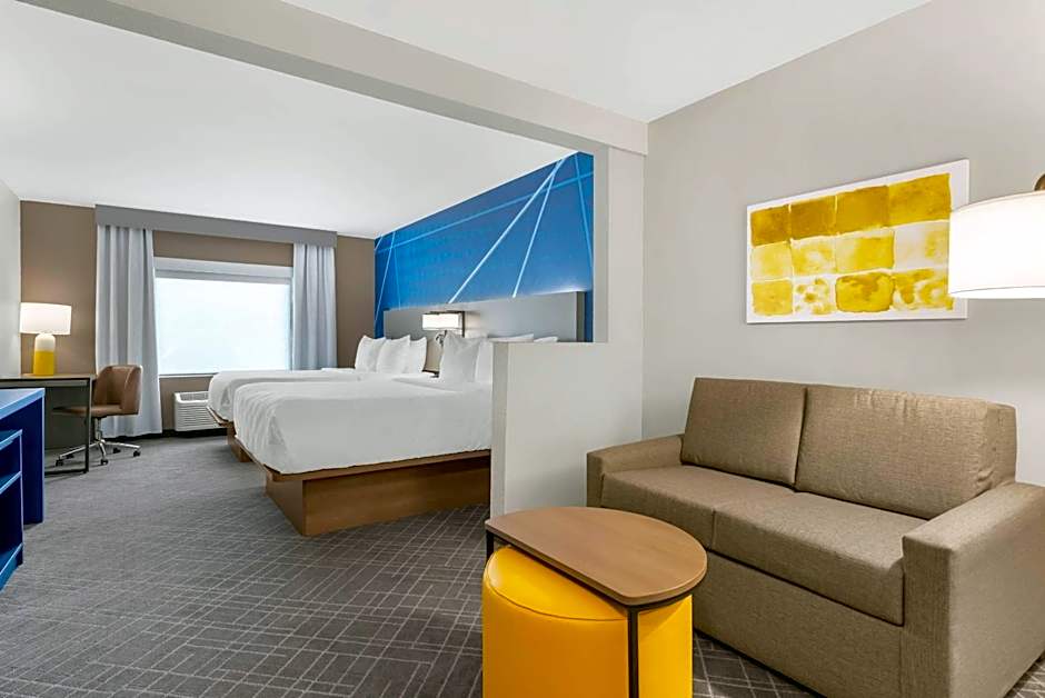 Comfort Inn & Suites Suwanee - Sugarloaf
