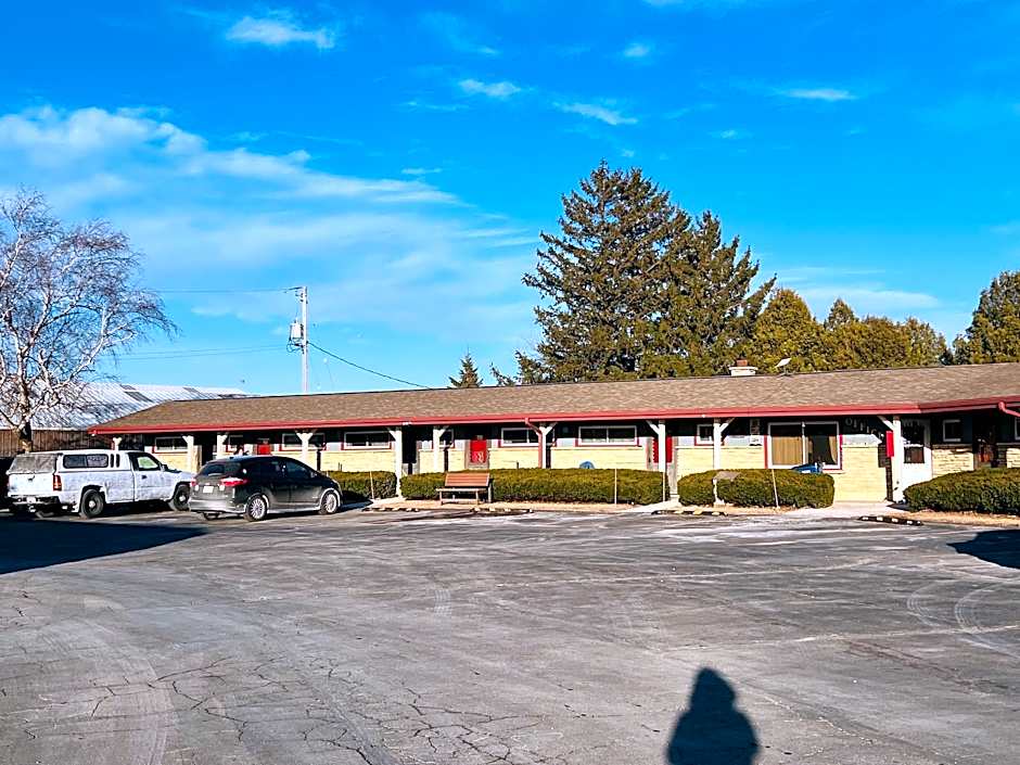 Wisconsin-Aire Motel By OYO Random Lake