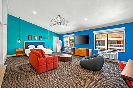 Premium King Jr Suite