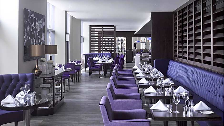 Radisson Blu Waterfront Hotel, Jersey