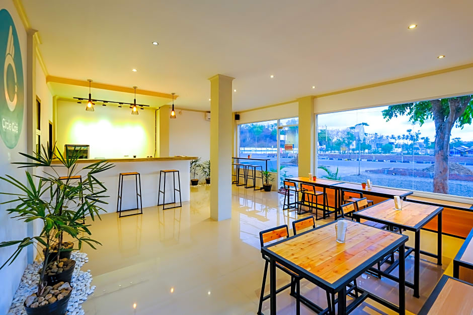 1793 Kuta Circle Homestay