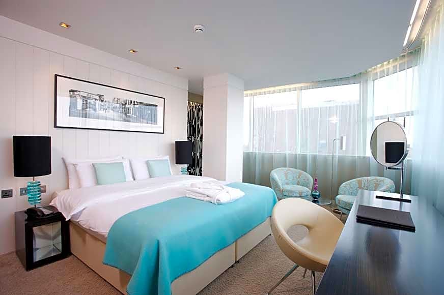 Clayton Hotel Chiswick