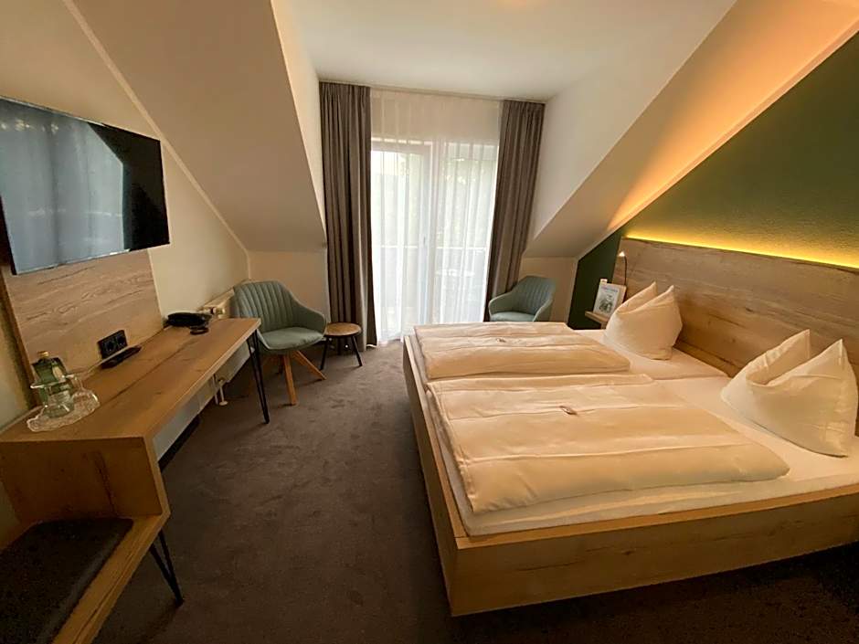 Hotel & Restaurant Kronenhof am Weser-Radweg
