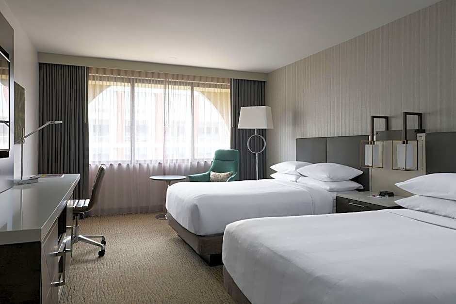 Photo 1 of 6 of 2 Double Beds, Mobility Accessible, Bathtub