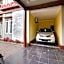 RedDoorz Syariah near Jam Gadang Bukit tinggi 2