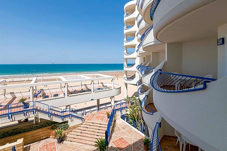 Hotel Playa Victoria