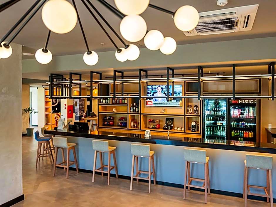 ibis Porto Alegre Assis Brasil
