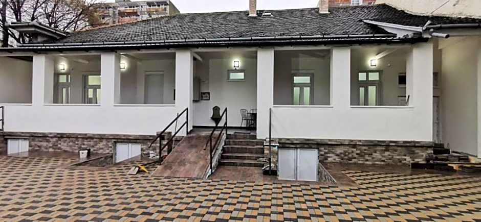 Golya Beds Free Parking