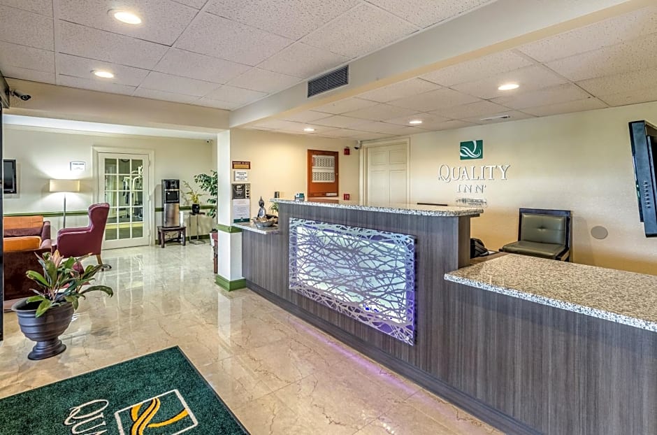 Quality Inn Tanglewood
