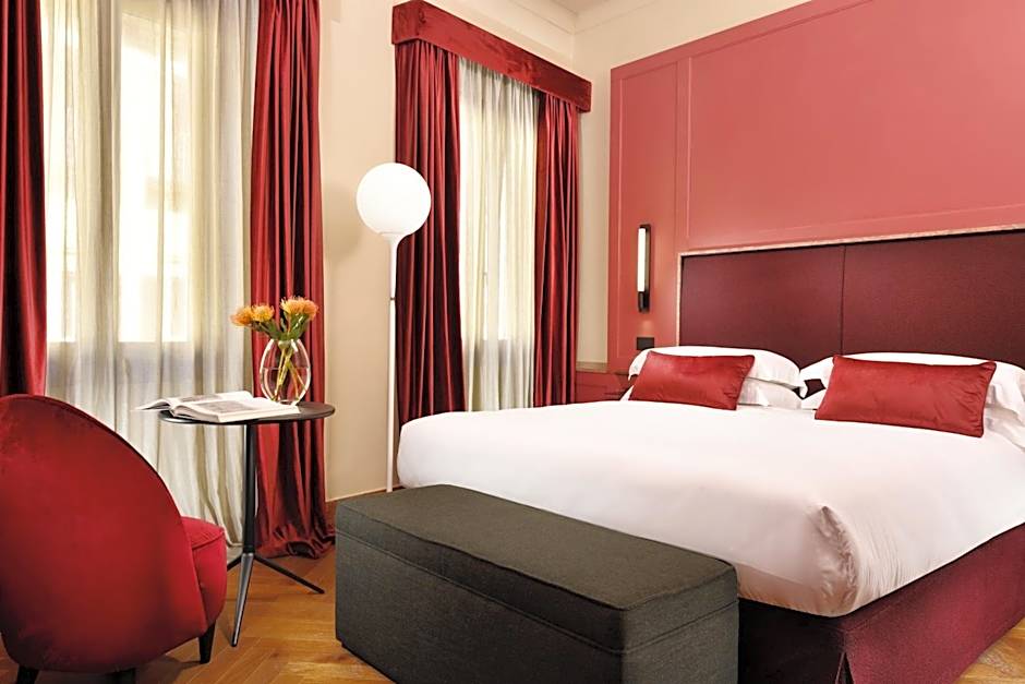 Floren Hotel