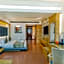 Hotel Saffron Leaf