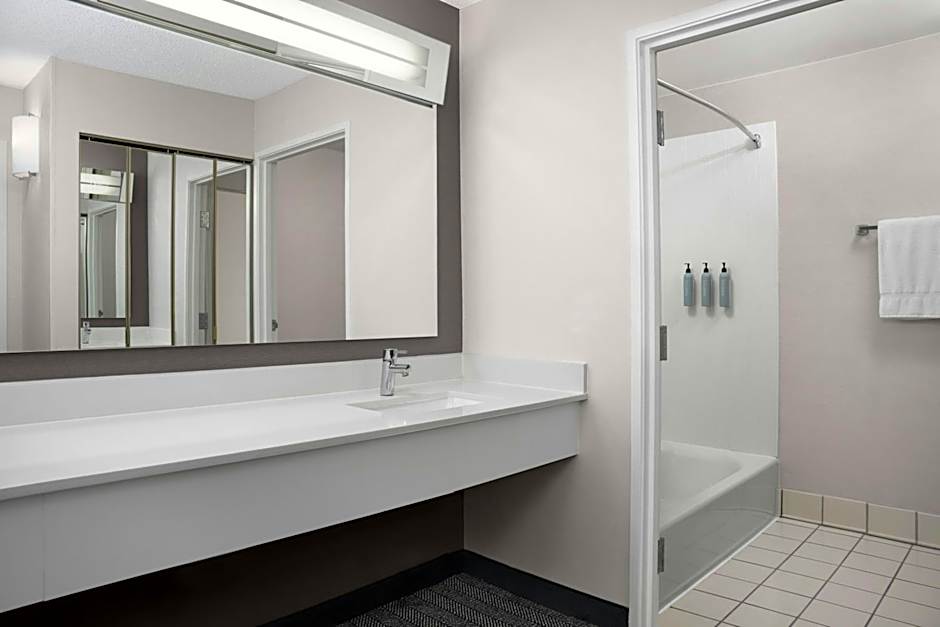 Courtyard by Marriott Lakeland
