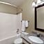 Super 8 by Wyndham Manhattan KS