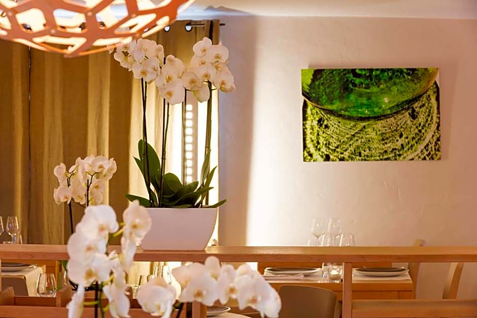 Hôtel Carcarille Restaurant Le C