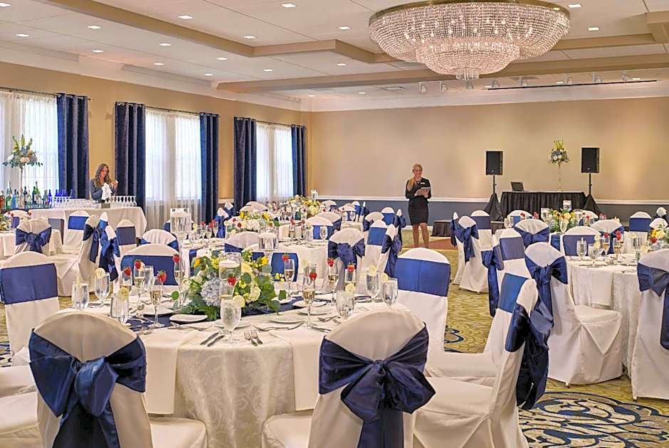 Seaview Hotel, a Dolce by Wyndham