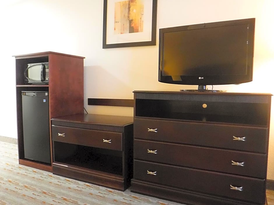 Holiday Inn Express West Jefferson, an IHG Hotel