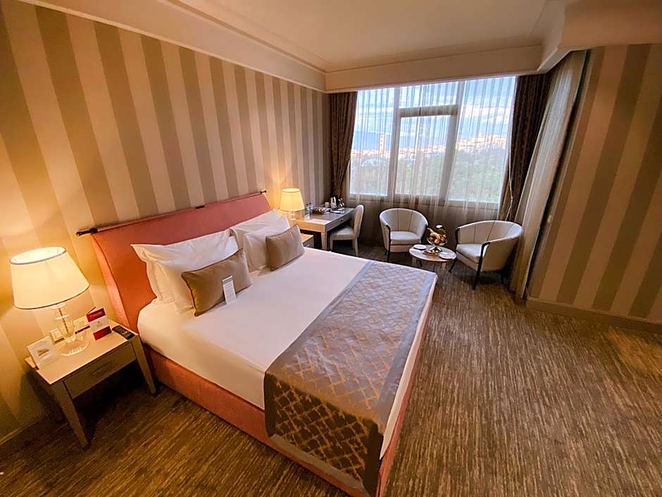 Kaya Izmir Thermal & Convention