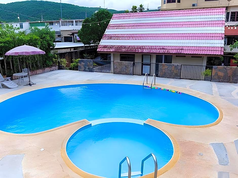 Rimtarn Hotel Pakchong